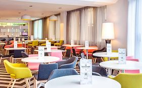 Ibis Styles London Heathrow Airport